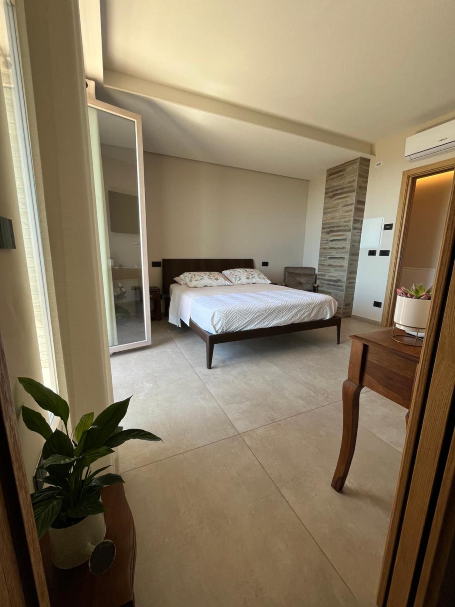 דירות רוזטו דליי אברוצי Seta Luxury מראה חיצוני תמונה