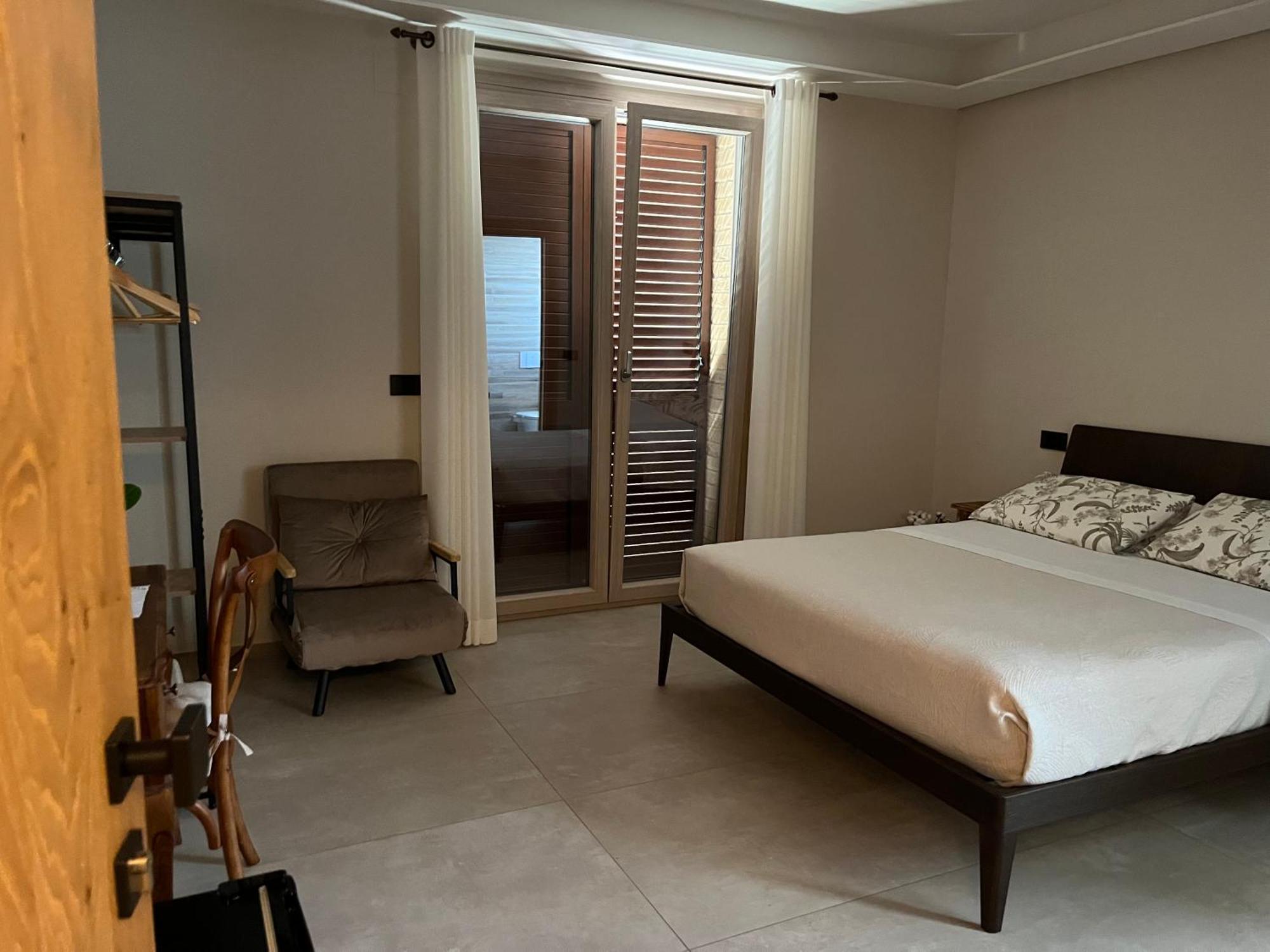 דירות רוזטו דליי אברוצי Seta Luxury מראה חיצוני תמונה